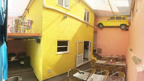 Meeting Hostel - image 4