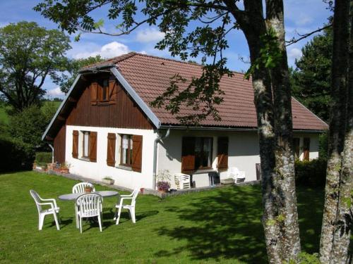 Gîte de la Marandine in Métabief with garden - Location saisonnière - Métabief