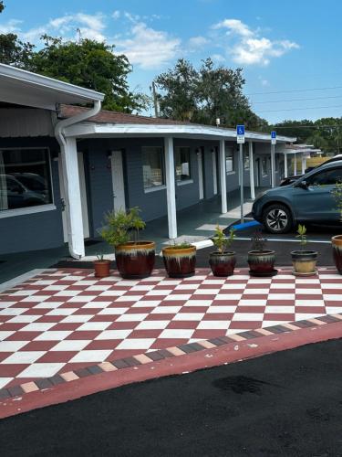 Red Carpet Inn Daytona Beach in Daytona Beach, USA