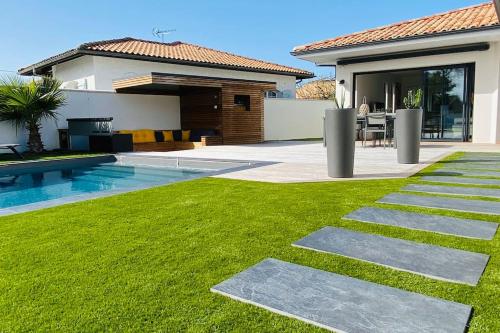 Bassin d'Arcachon. Villa avec piscine et jardin. - Location, gîte - Gujan-Mestras