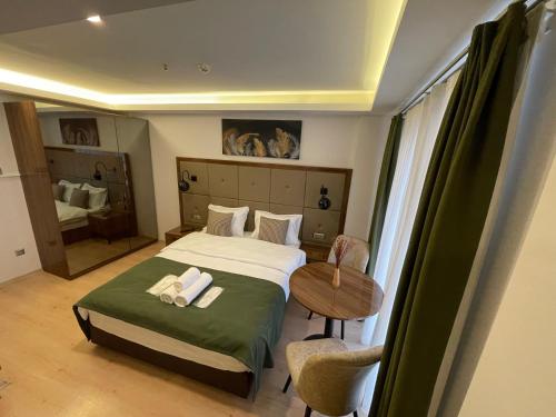 1 double bed