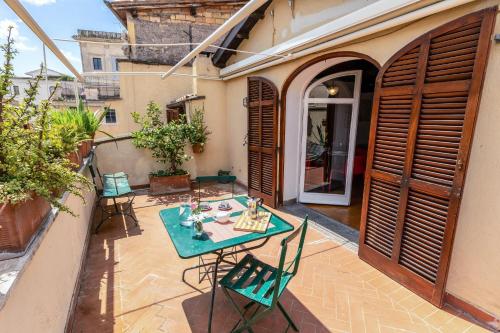 Rome As You Feel - Librari Penthouse with Terrace, Рим (фото 8)