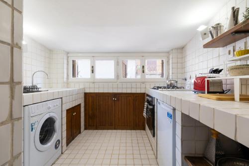 Rome As You Feel - Librari Penthouse with Terrace, Рим (фото 5)