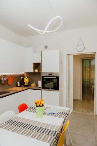 設施, Casa Cicetta in 焦維納佐