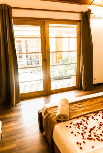 RISING SUN BEACH VIEW RISING SUN BEACH VIEW