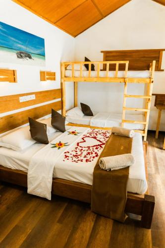 RISING SUN BEACH VIEW RISING SUN BEACH VIEW