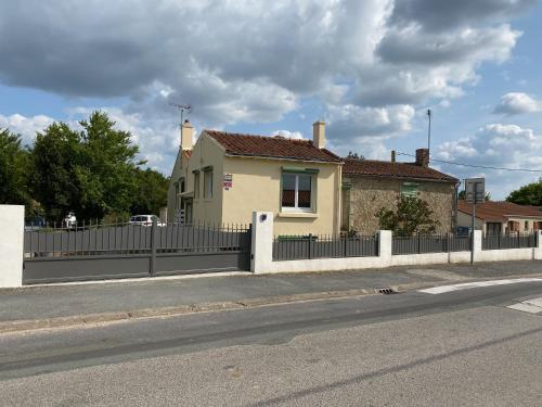 Vendée - Petite Maison de Vacances - Location saisonnière - La Génétouze