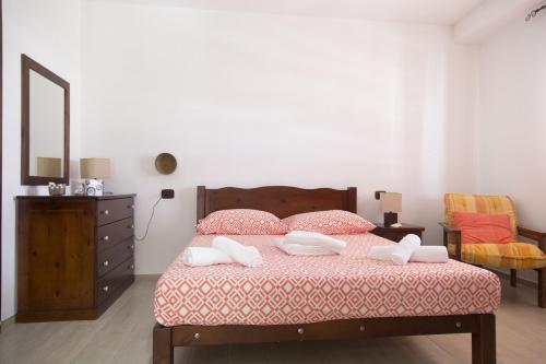 Double Room with Terrace image 5