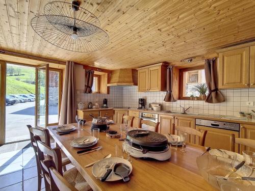Chalet spacieux aux Granges avec sauna - FR-1-344-738 in Praranger