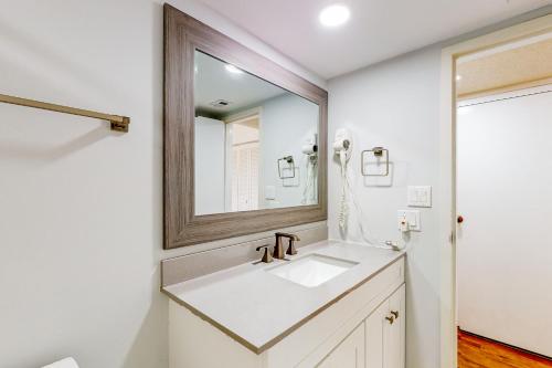 Mariners Way 672 Mariners Way 672