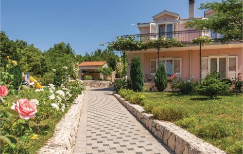 Cozy Home In Glavina Donja With Kitchen