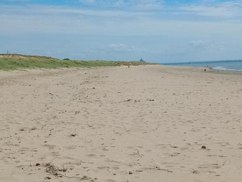 GITE LE PRESSOIR DE LA BAIE 20 km DU MONT ST MICHEL