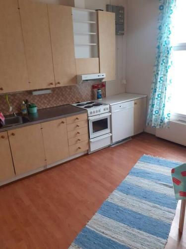 Maaseutumajoitus, Kesti-Iivarin Majatalo in 伊爾馬約基