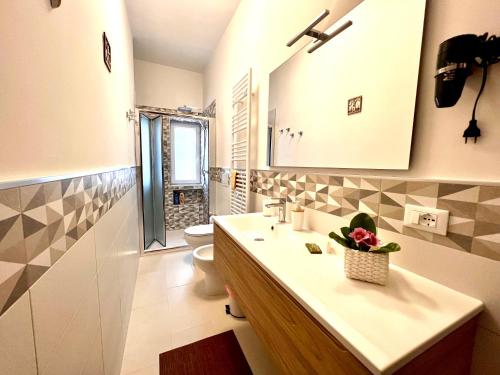 Bathroom, Salento Sunny House in Leporano Marina