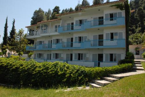 Ingresso, Roditsa Patritsia Apartments in Calcidica