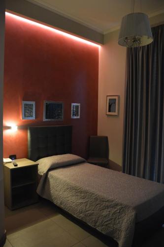 Comfort Single Room with Balcony image 10