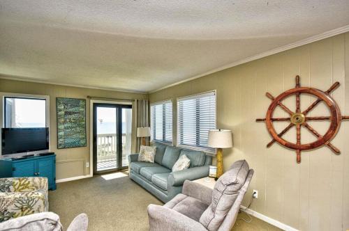 Stunning Oceanfront 2 Bedroom Condo On The Golden Mile- Ocean Forest Villas B-210-Sleeps 6!