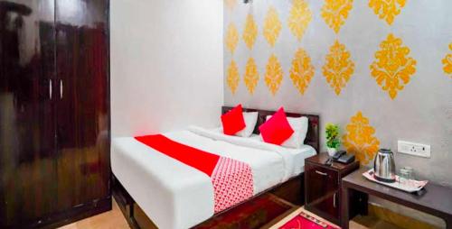 POP Sk Hotel Near Star Mall