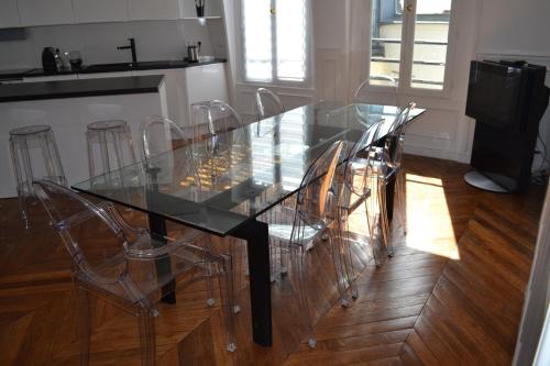 Appartement moulin rouge II - image 4