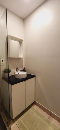 Private Aparment Studio in the hard of Miami unit # 6 in Opa-locka, USA
