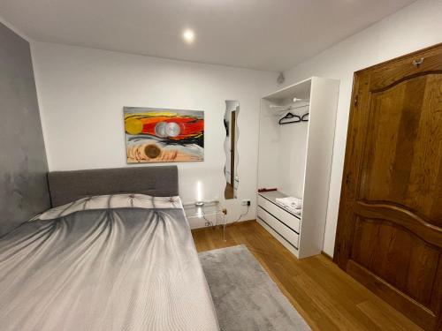 Airport Rooms Waldblick, Colonia (foto 7)