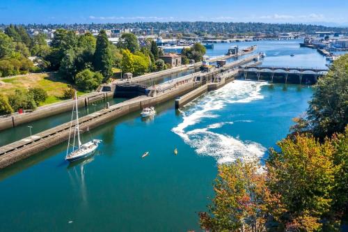 Isla's sweet suite - Micro Studio - 91Walkscore near Ballard Locks