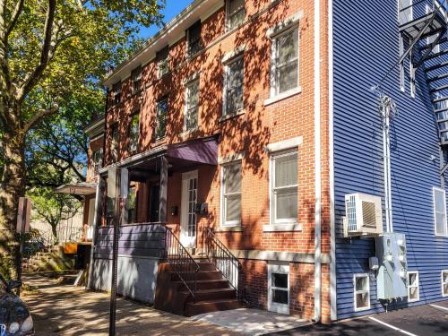 Beautiful Wooster Sq. getaway - great neighborhood secondary