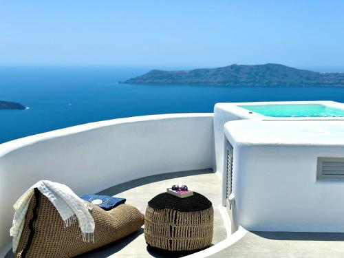 Eteoro Suites — rental in Imerovigli, Santorini GR, 84700
