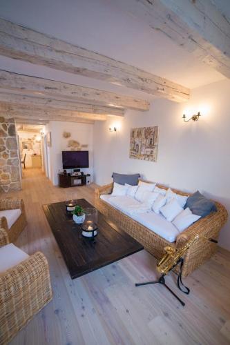 Villa Mora - image 7