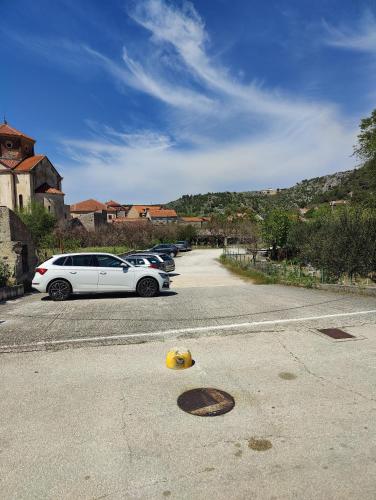 Apartments Lufra Skradin