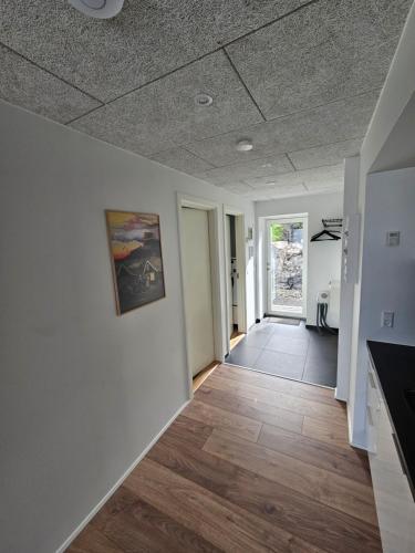 כניסה, Klingurstjorn apartment - Modern 2 bedroom with stunning skyline views in Argir