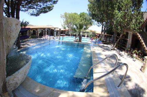 Atilla's Getaway - image 13