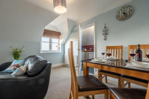 Apartment Eight by the Sea Apartment Eight by the Sea