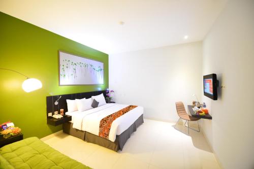 J Hotel - Bandara Soekarno Hatta