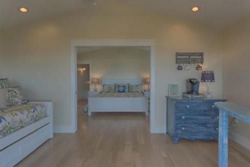 A Mac Shack by Pristine Properties - image 12