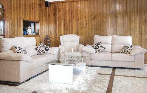  Nice Home In Antromero With Kitchen in Candás