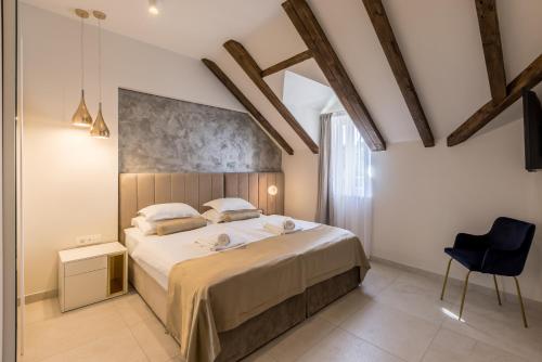 Sperone Hotel - image 7