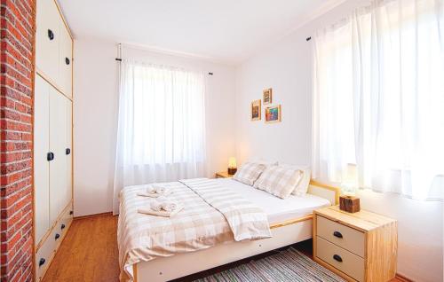 Stunning Home In Glina With Sauna in Duga Resa
