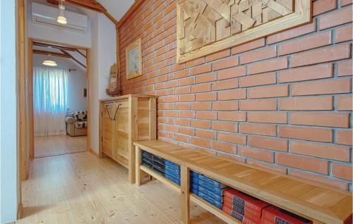 dapur, Stunning Home In Glina With Sauna in Duga Resa