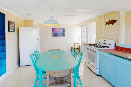 Wayside Camp in Chilmark, USA