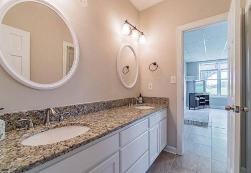 The Magnolia Suite at Hilltop Acres - Clarksville, TN 1335 Whitt Ln in Clarksville, USA