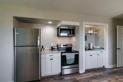 The Loft at Hilltop Acres - Clarksville Tennessee (1335 Whitt Ln) - image 9