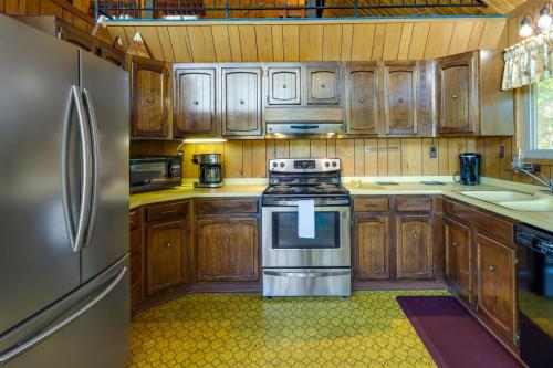 Hike, Bike & Golf: Peaceful Cabin in Twain Harte! in Twain Harte (CA)