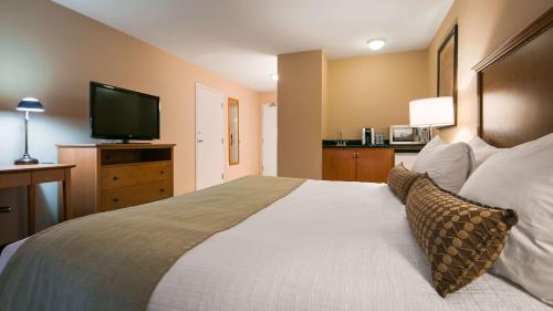 Best Western PLUS Mission City Lodge