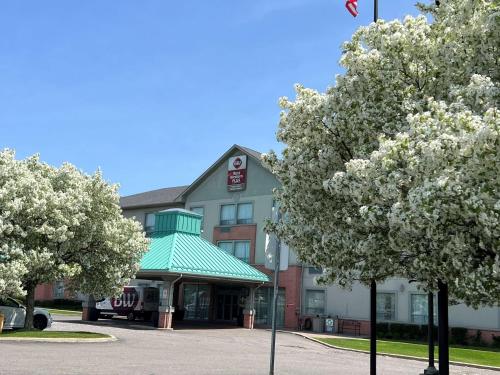 Best Western Plus Travel Hotel Toronto Airport - Toronto