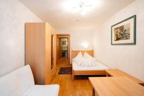 1 double bed