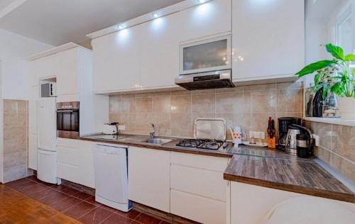 Apartments by the sea Korcula - 9000 - image 9