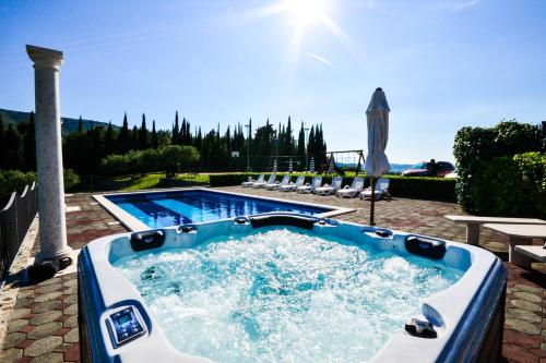 Luxury villa with a swimming pool Zastolje Dubrovnik - 14922 - main image