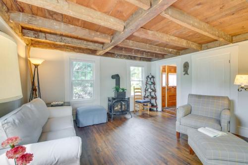 Rockland Home with Deck 5 Mins to Historic Downtown! - image 9