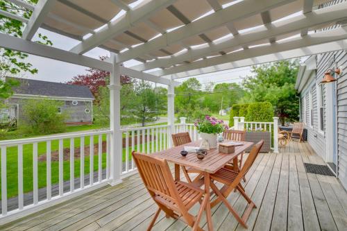 Rockland Home with Deck 5 Mins to Historic Downtown! - image 12